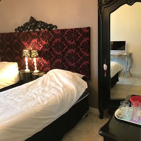 L Ancien Moulin A Huile Guest house 4*