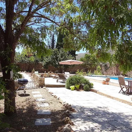 بيت ضيافة L Ancien Moulin A Huile